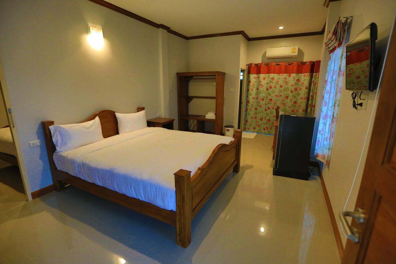Suksopha Resort Prachuap Khiri Khan Exterior foto