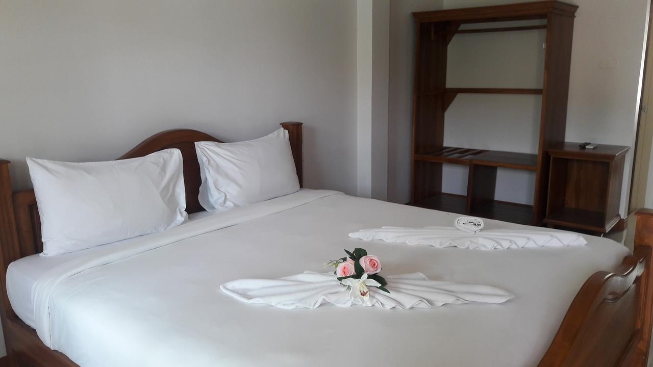Suksopha Resort Prachuap Khiri Khan Exterior foto