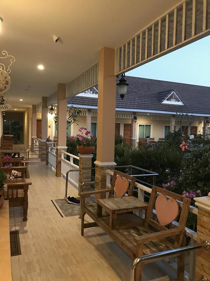 Suksopha Resort Prachuap Khiri Khan Exterior foto